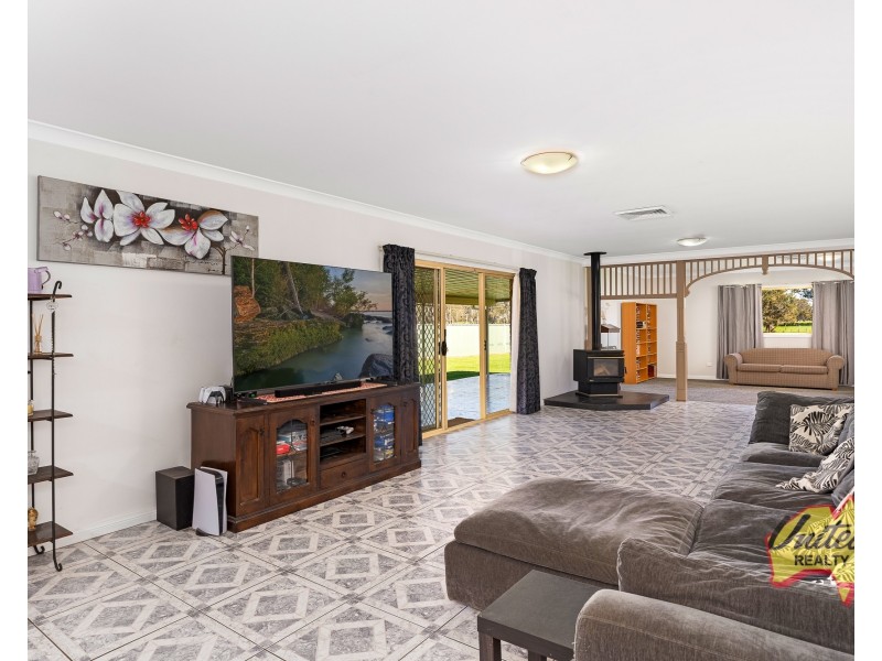 50 Braikfield Avenue, Kemps Creek NSW 2178