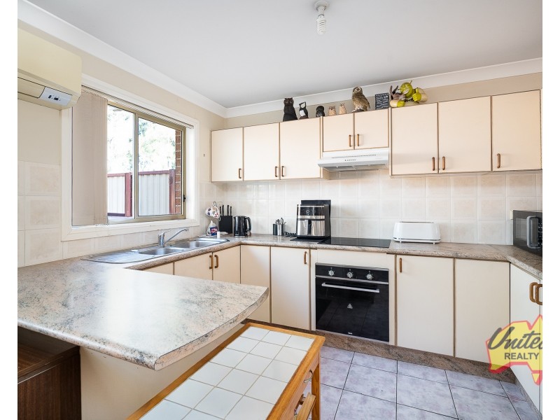 5/5 Corella Road, Green Valley NSW 2168