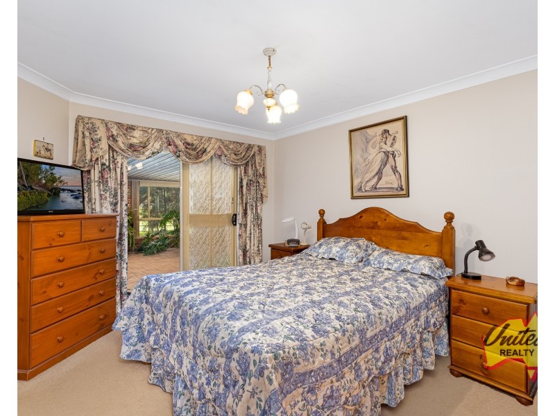 336 Deepfields Road, Catherine Field NSW 2557