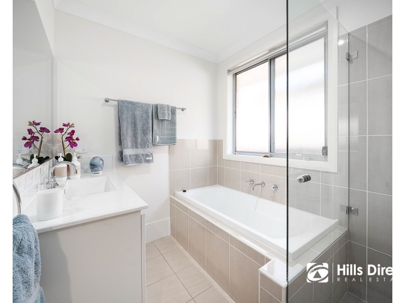 9 Levy Crescent, The Ponds NSW 2769