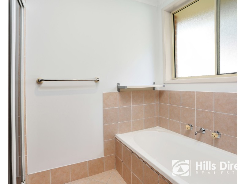 15 Guernsey Way, Stanhope Gardens NSW 2768