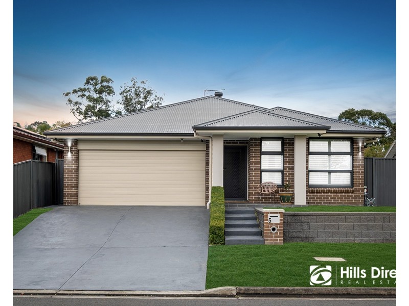 5 Edmund Blackett Close, St Clair NSW 2759
