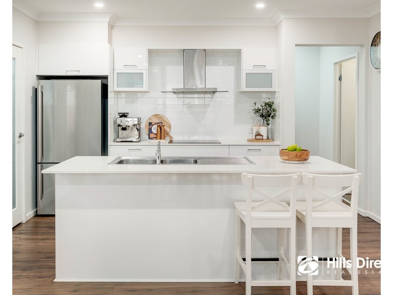 5 Edmund Blackett Close, St Clair NSW 2759