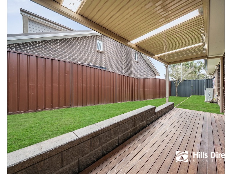 5 Edmund Blackett Close, St Clair NSW 2759