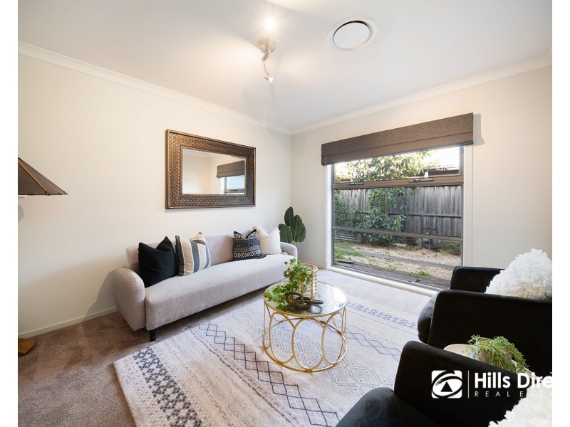 130 Greenview Parade, The Ponds NSW 2769