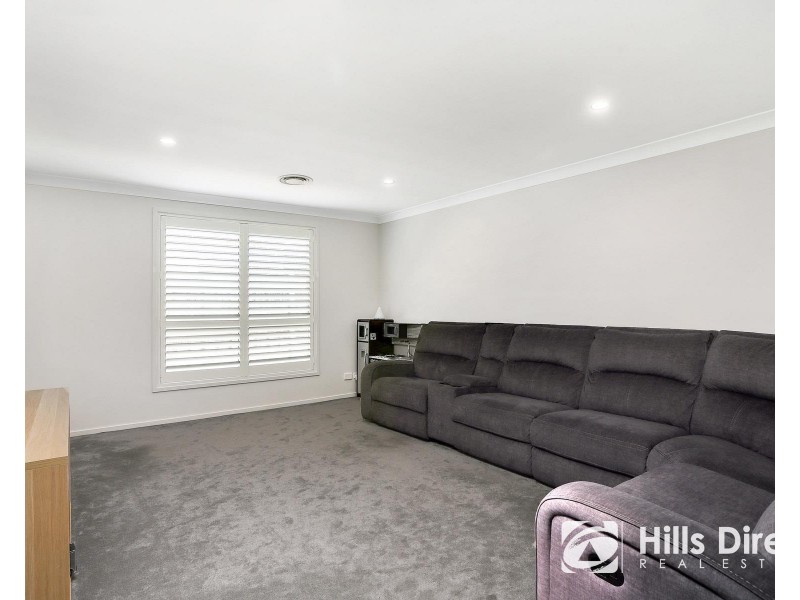 11 Adelong Parade, The Ponds NSW 2769