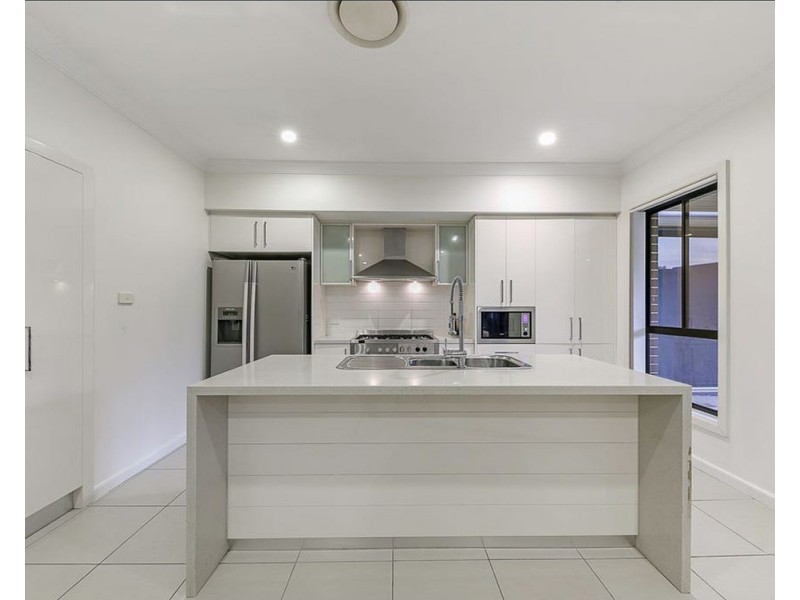 5 Picnic Street, The Ponds NSW 2769