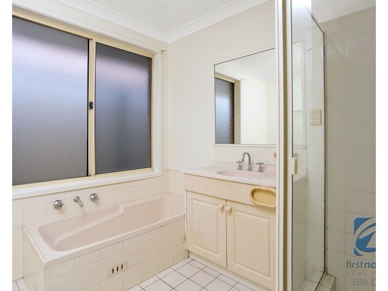 14 Guernsey Way, Stanhope Gardens NSW 2768