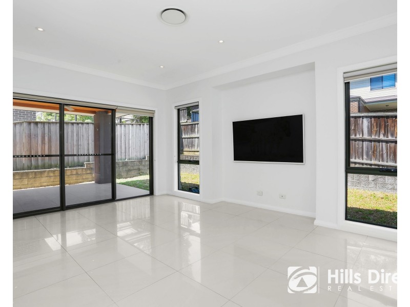 14 Dainfern Street, Beaumont Hills NSW 2155
