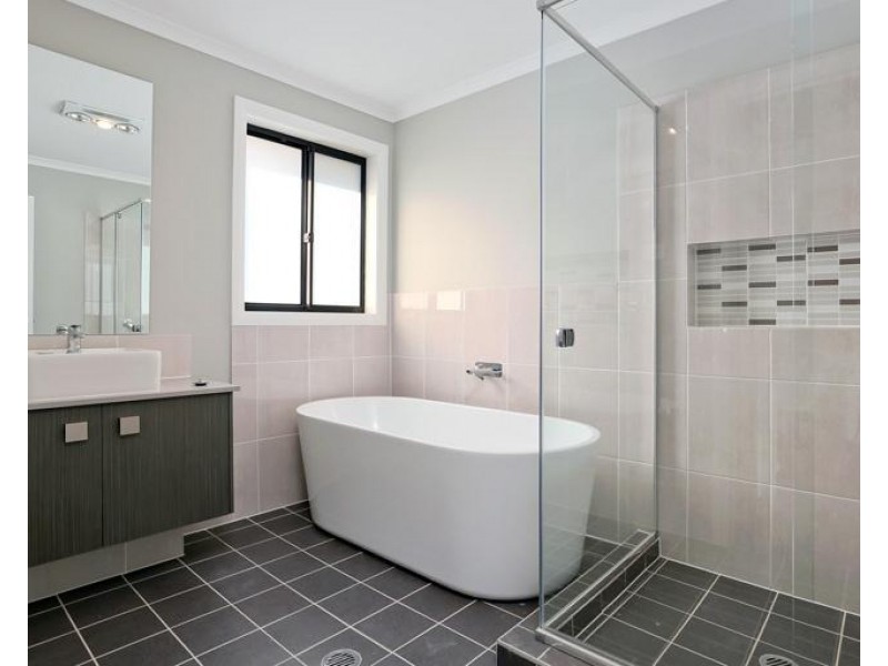 18 Brindabella Crescent, Schofields NSW 2762