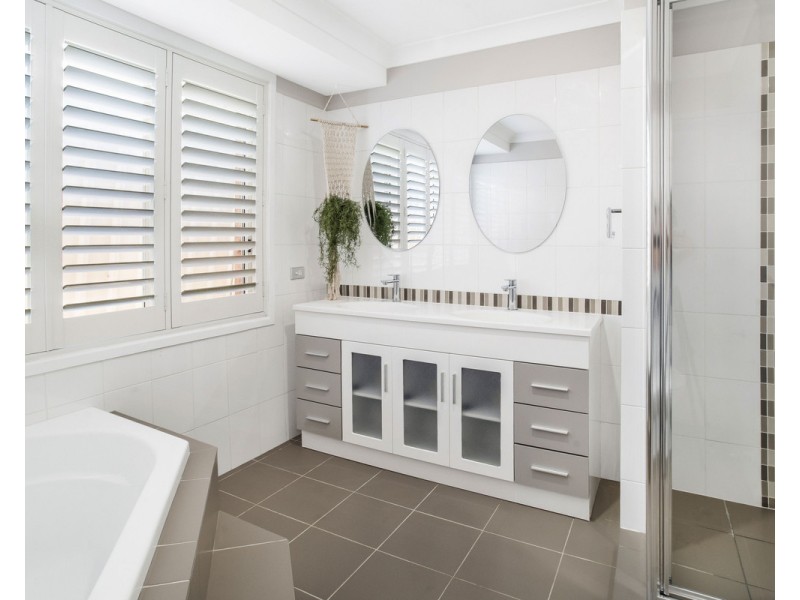 29 Hazelton Street, Albion Park NSW 2527