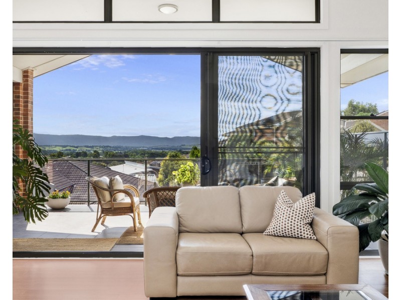 1/28 Danjera Drive, Albion Park NSW 2527