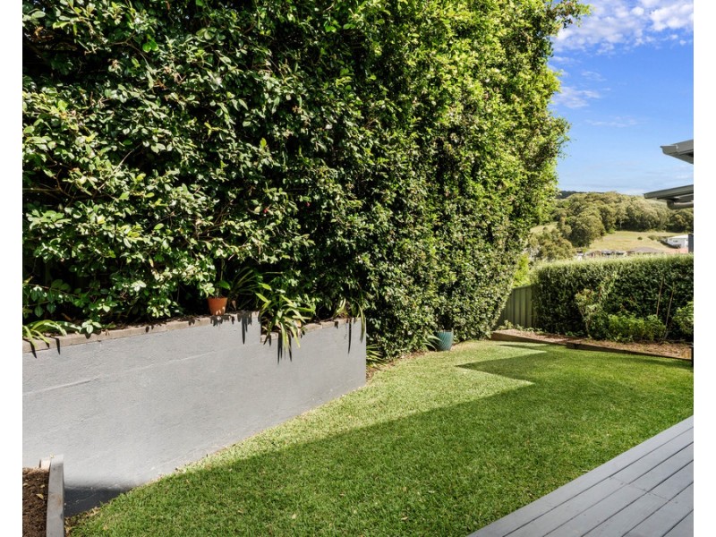 1/28 Danjera Drive, Albion Park NSW 2527