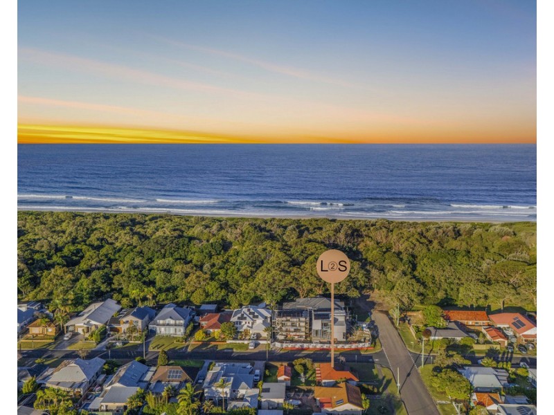 6 Boronia Avenue, Windang NSW 2528