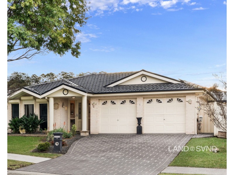 6 Holroyd Street, Albion Park NSW 2527