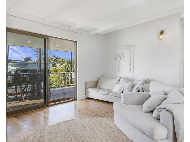 3 Stephanie Avenue, Warilla NSW 2528
