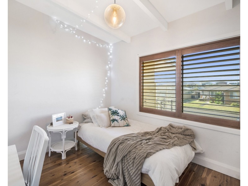 3 Stephanie Avenue, Warilla NSW 2528