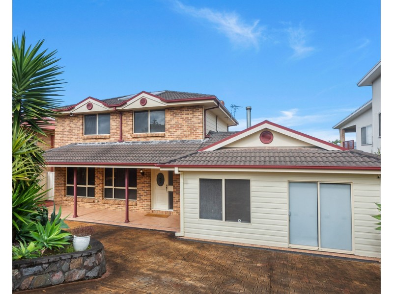 15 Meroo Close, Flinders NSW 2529