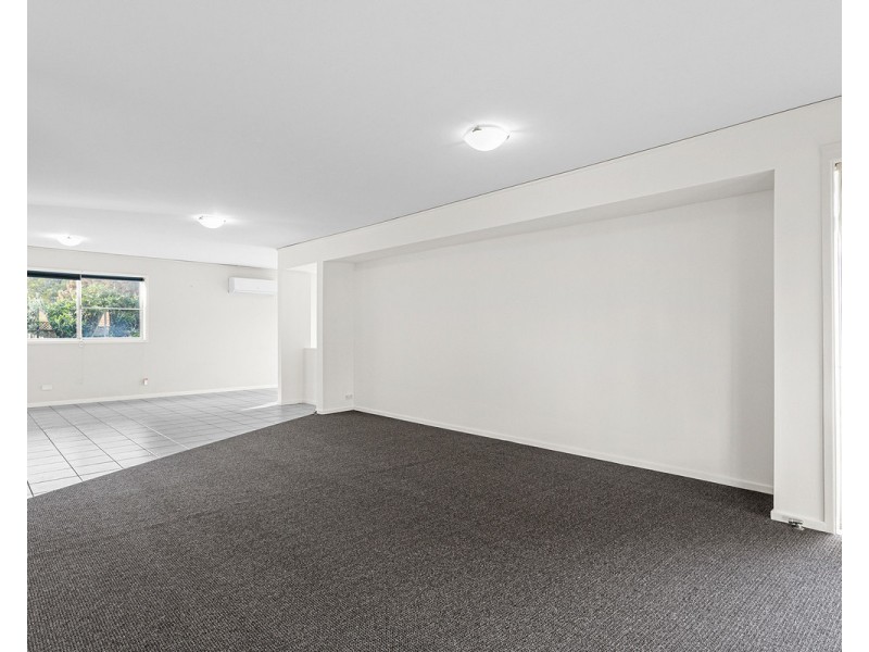 30 Bass Street, Barrack Heights NSW 2528