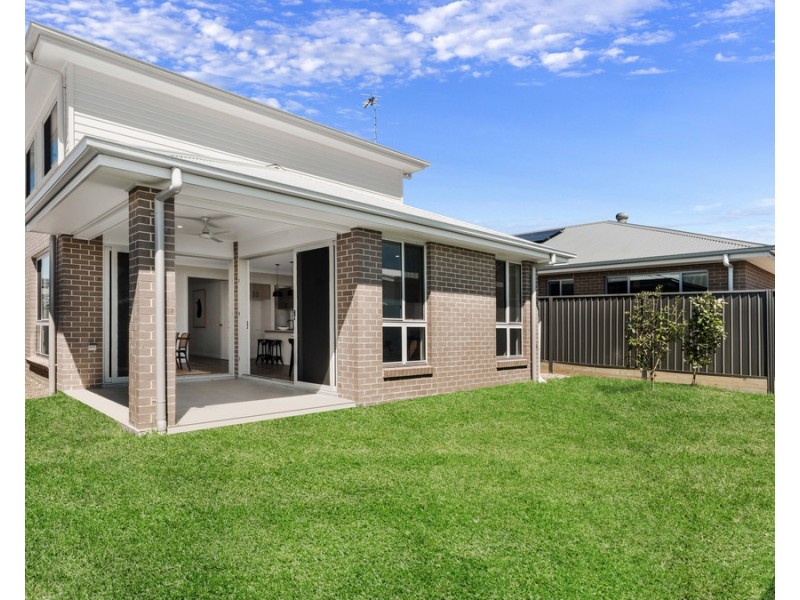 42 Excelsior Drive, Calderwood NSW 2527