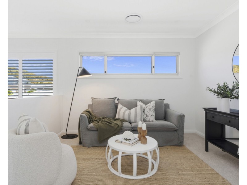 42 Excelsior Drive, Calderwood NSW 2527