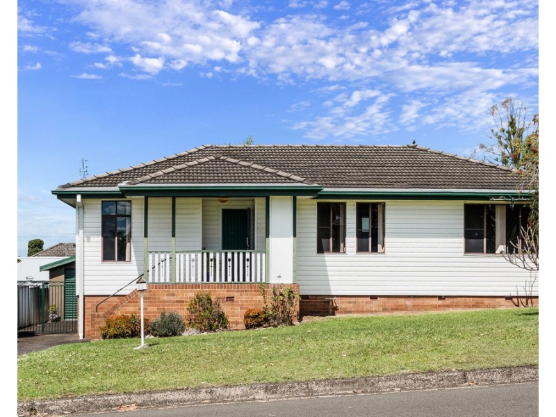 11 McCool Street, Warilla NSW 2528