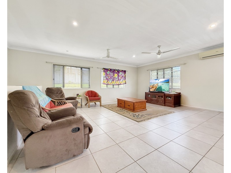 31 Jackey Jackey St, South Mission Beach QLD 4852