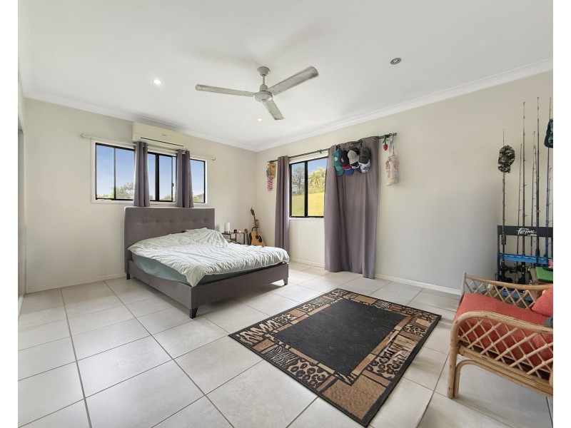 31 Jackey Jackey St, South Mission Beach QLD 4852