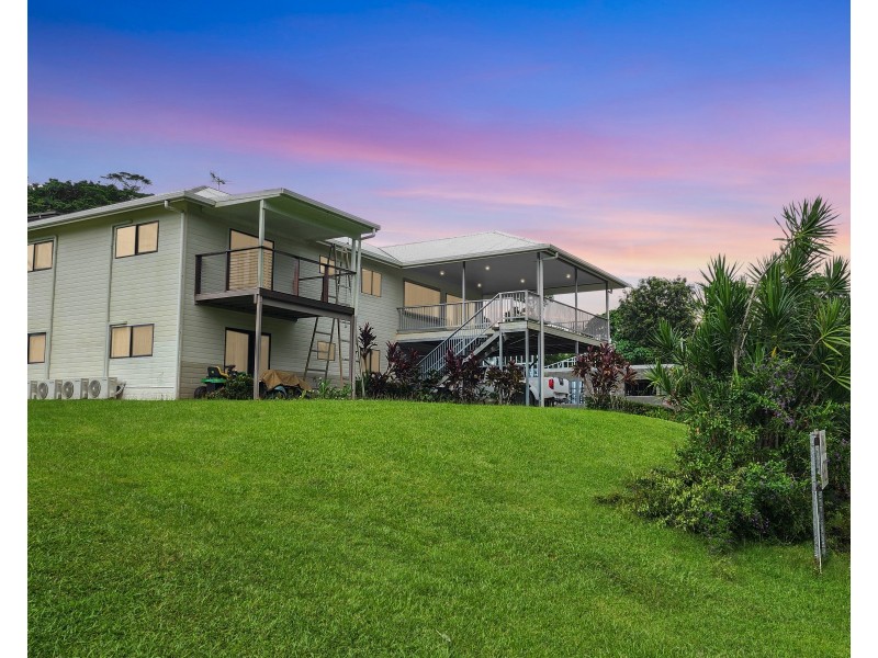 31 Jackey Jackey St, South Mission Beach QLD 4852