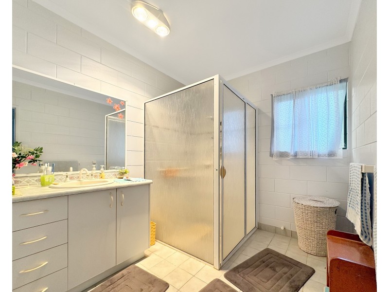 281 Dingo Pocket Rd, Dingo Pocket QLD 4854