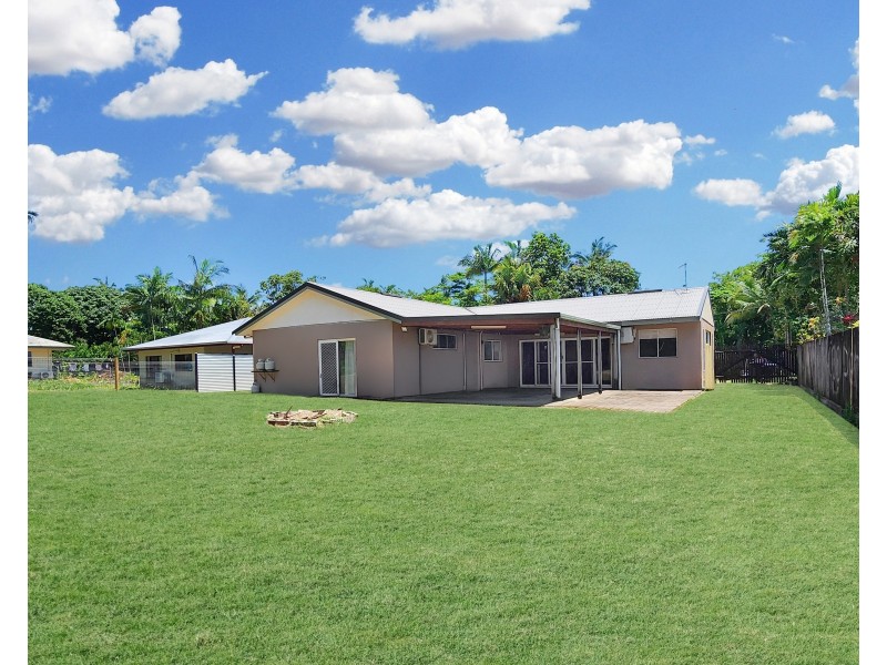 5 Mor Gan O St, Bingil Bay QLD 4852
