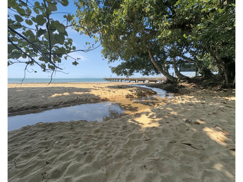 5 Mor Gan O St, Bingil Bay QLD 4852