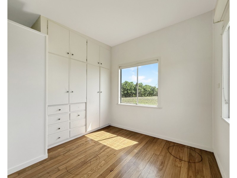 124 Henry Rd, Euramo QLD 4854