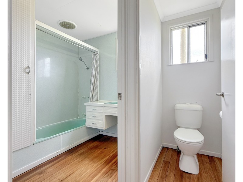 124 Henry Rd, Euramo QLD 4854