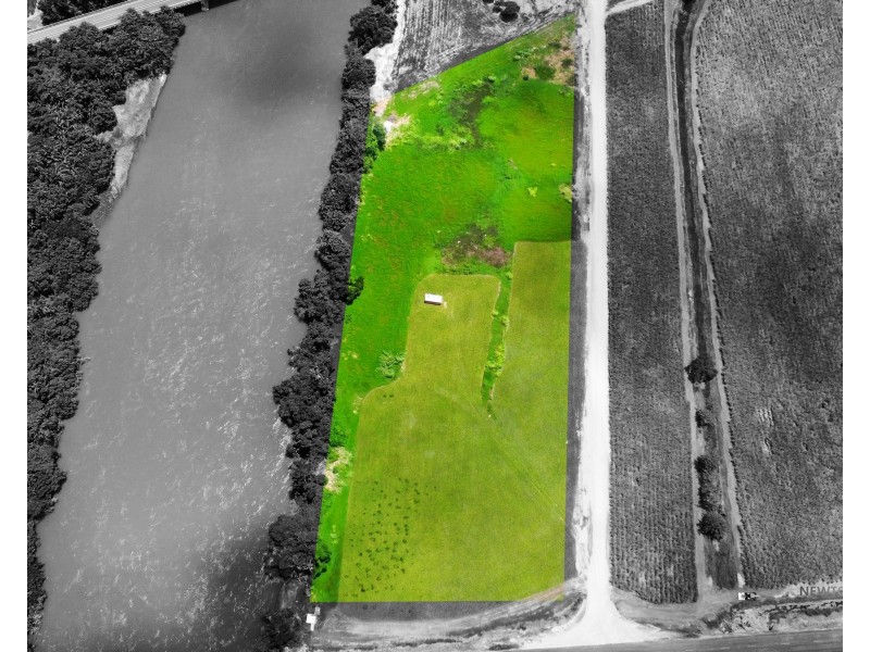 LOT 9 Bruce Hwy, Silky Oak QLD 4854