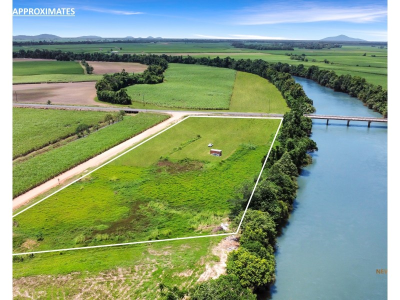 LOT 9 Bruce Hwy, Silky Oak QLD 4854