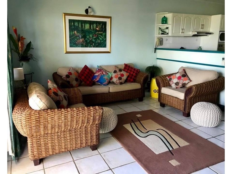 Unit 2/112 Kennedy Esp, South Mission Beach QLD 4852