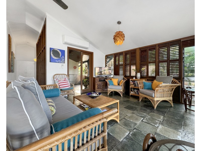 Unit 8/64-68 Reid Rd, Wongaling Beach QLD 4852