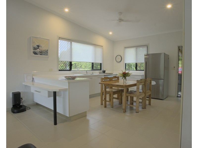 21 LINDSAY ROAD, Carmoo QLD 4852