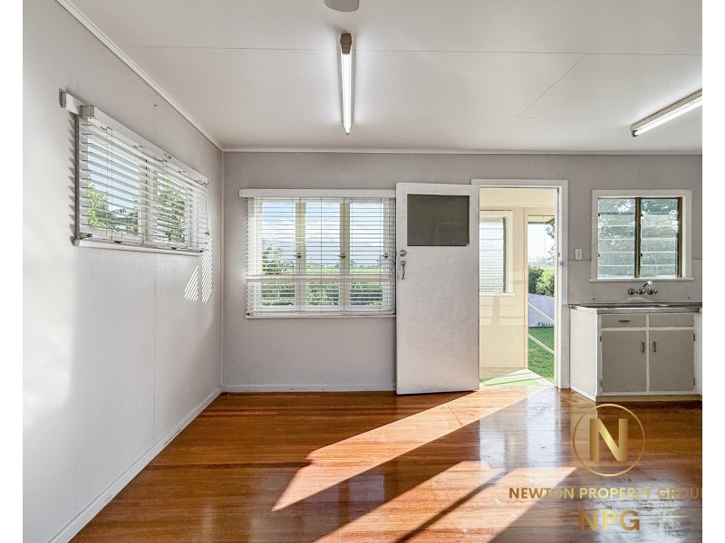 14 King St, Tully QLD 4854