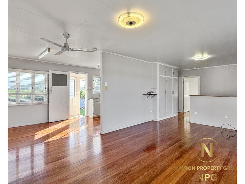 14 King St, Tully QLD 4854