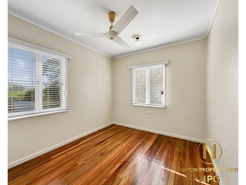 14 King St, Tully QLD 4854