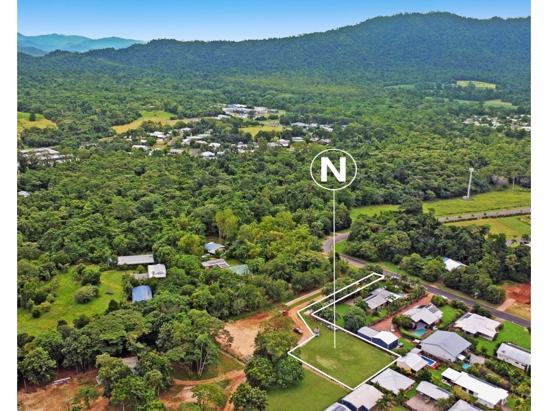 84 Conch St, Mission Beach QLD 4852