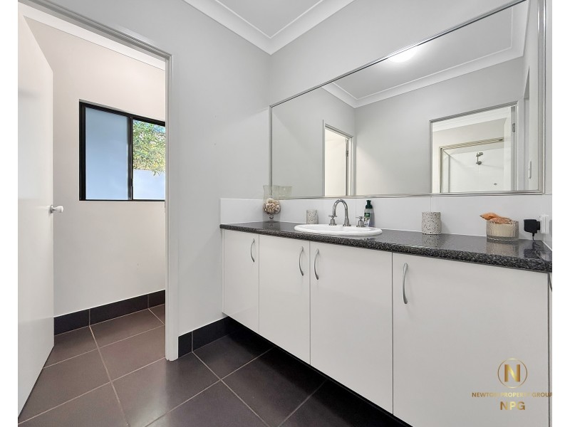 10 Rise Cres, Mission Beach QLD 4852