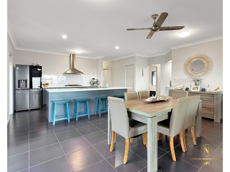 10 Rise Cres, Mission Beach QLD 4852