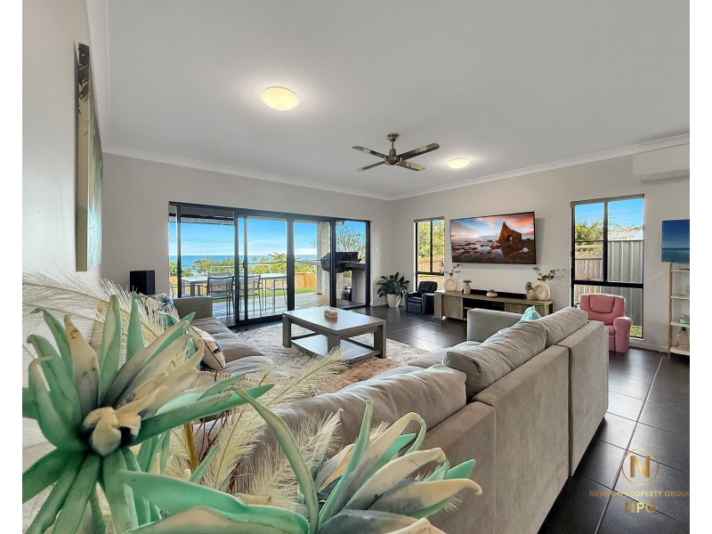 10 Rise Cres, Mission Beach QLD 4852
