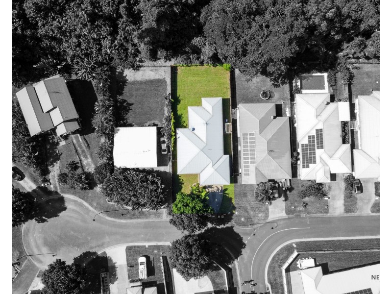 2 Iluka Cl, Mission Beach QLD 4852