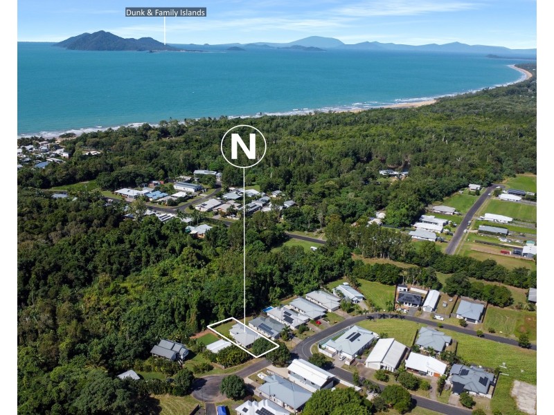 2 Iluka Cl, Mission Beach QLD 4852