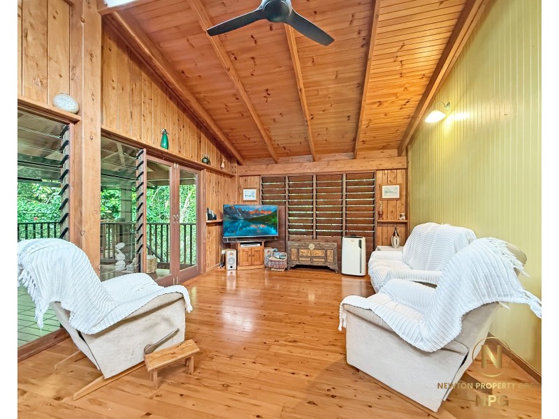 78 Cutten St, Bingil Bay QLD 4852