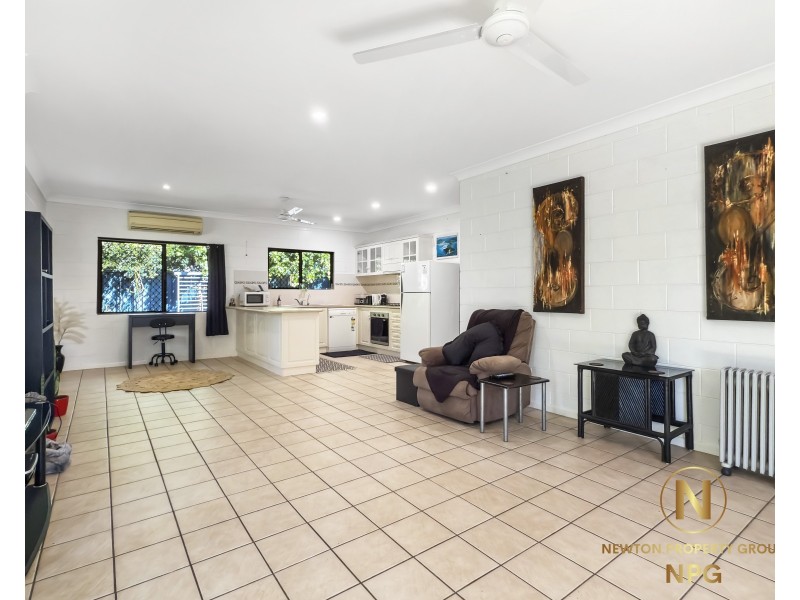 2/20 Buccaneer Street, South Mission Beach QLD 4852